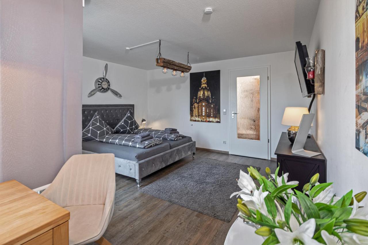 Dresden Wohnoase An Der Elbe Apartment Bagian luar foto